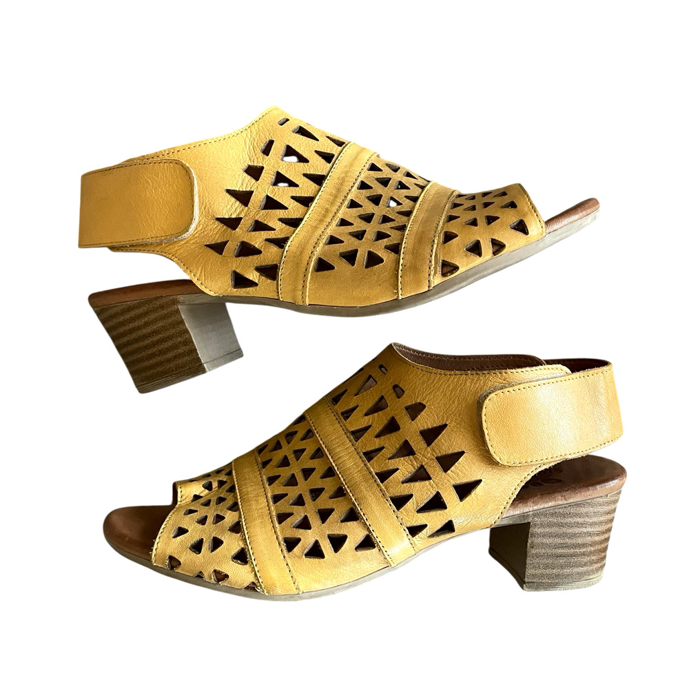 SPRING STEP Dorotha Size EU 39/8.5 Yellow Leather Laser Cut-Out Heeled Sandals